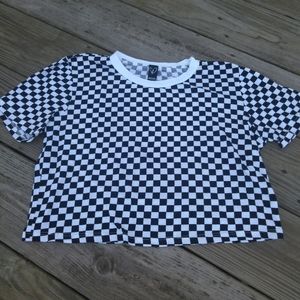 2/$14 Windsor black/white crop tee. Med